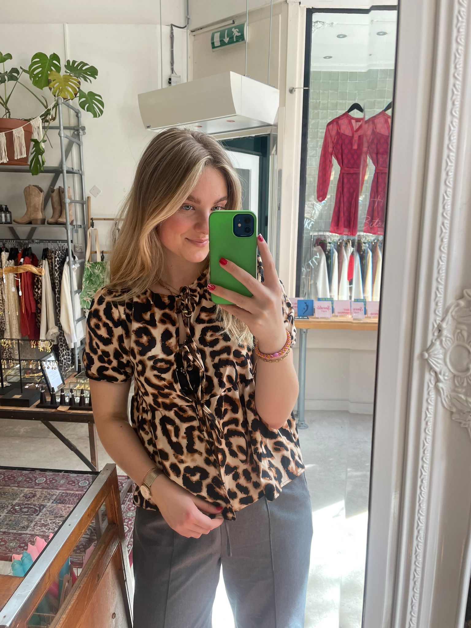 Leopard top strikjes