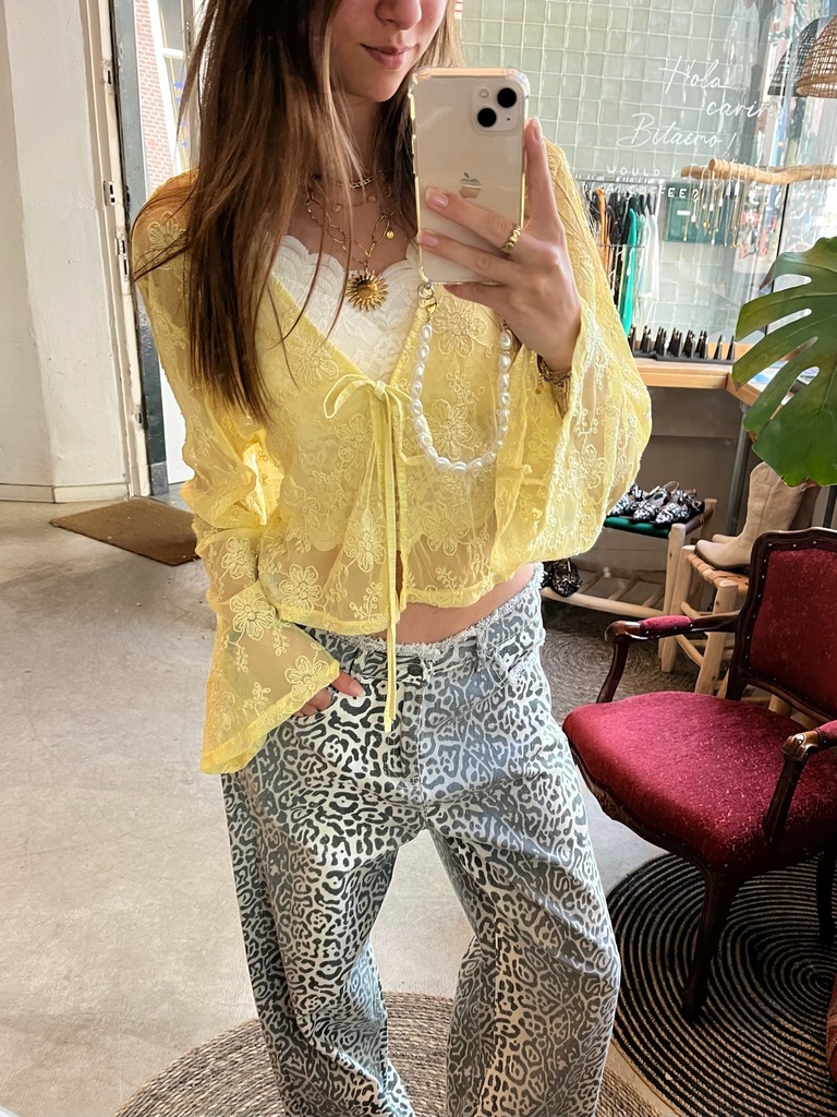 Top nola butteryellow