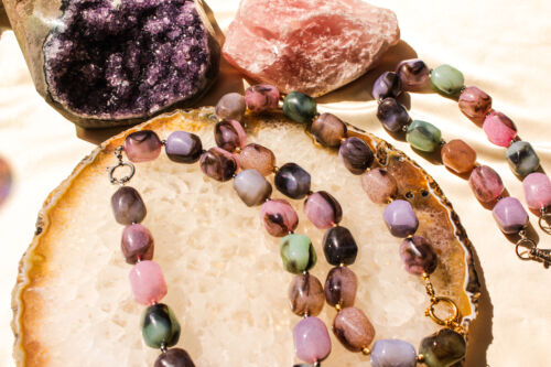 Iris Moon Necklace - Goud