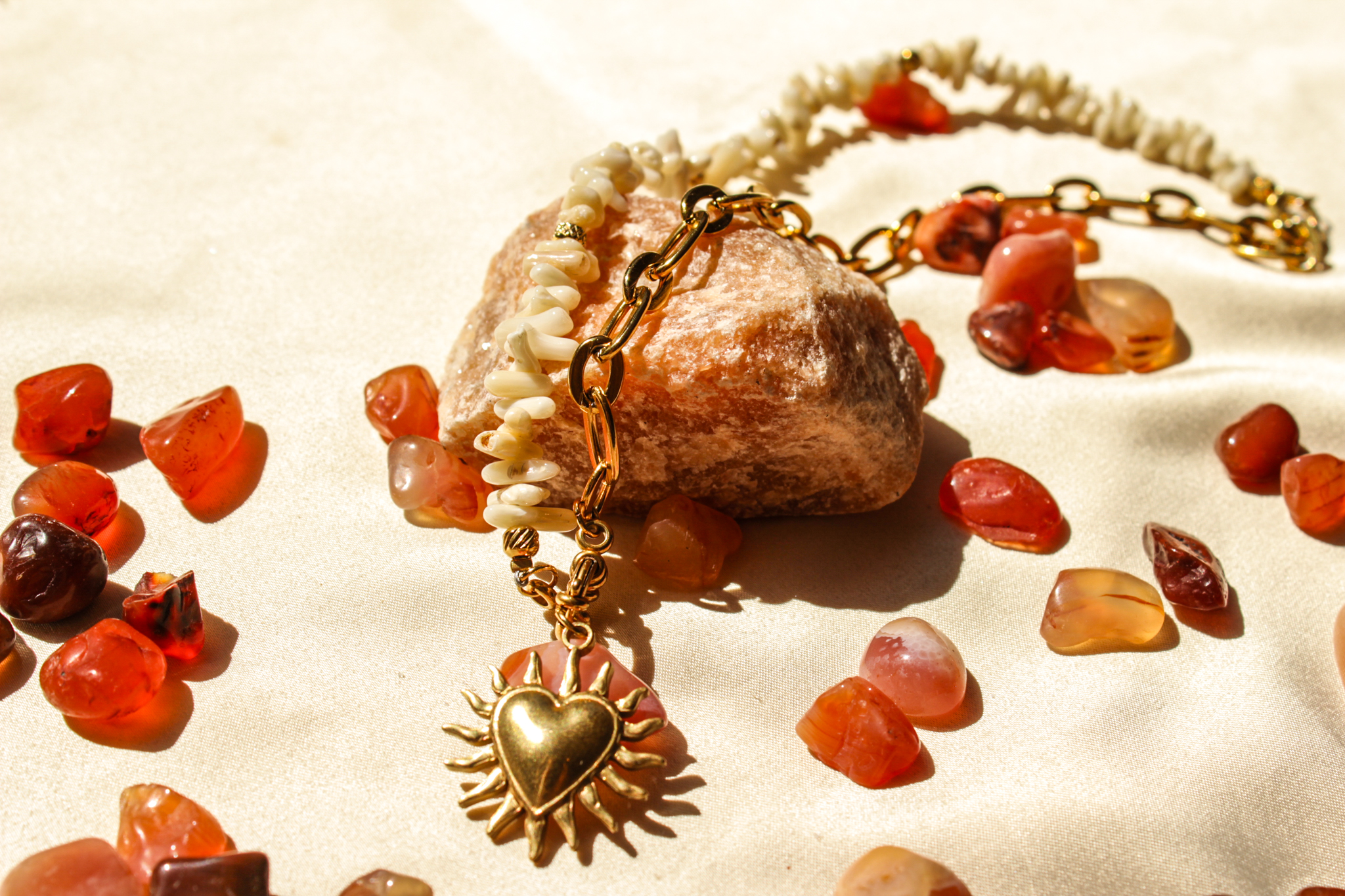 Halo Chain