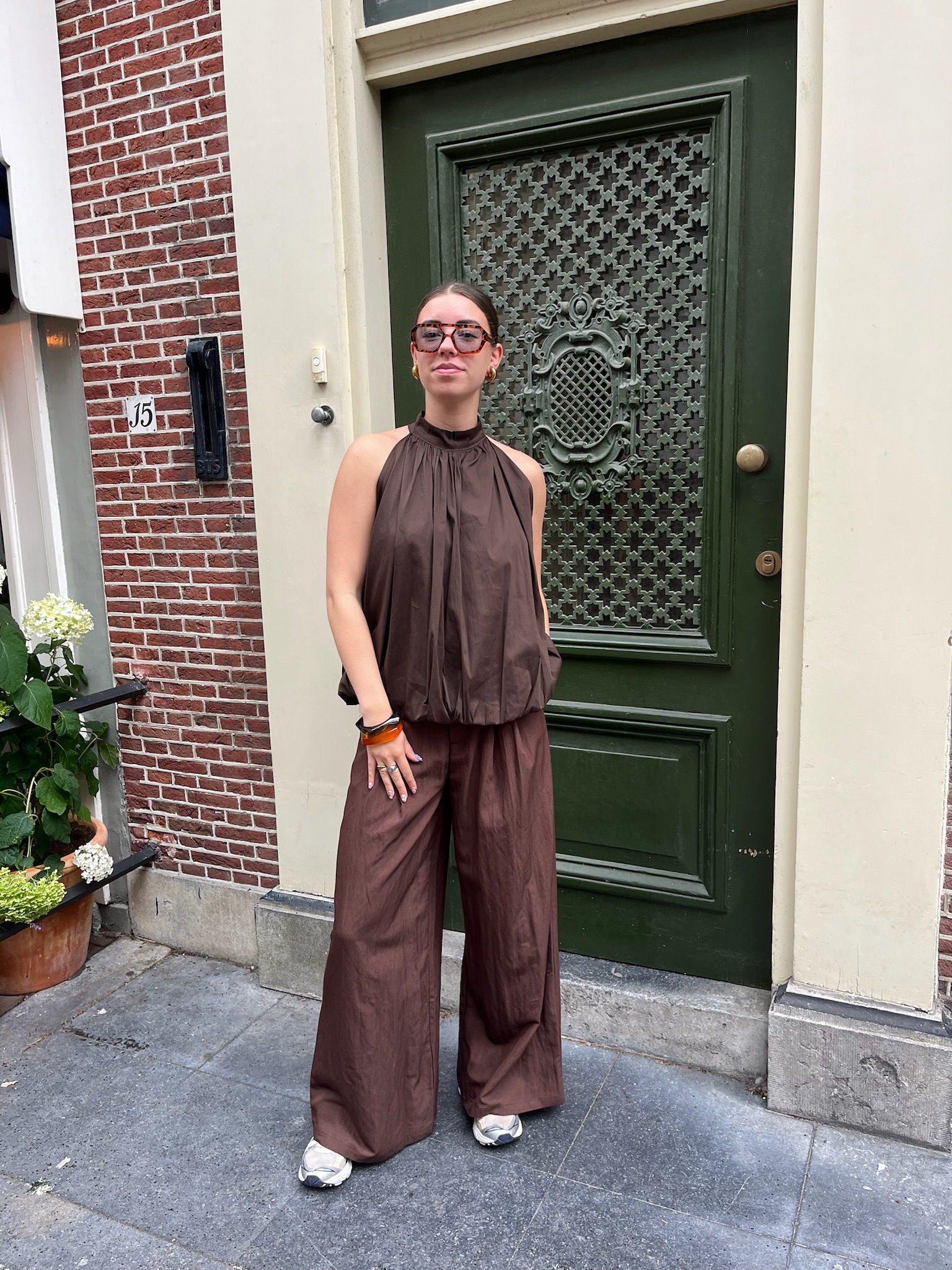 Top Lieke bruin